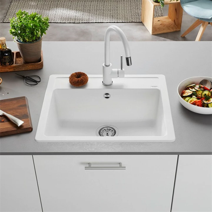 Blanco MIDA-S kihúzható fejes konyhai csaptelep, kávé HD 521461 Blanco MIDA-S kihúzható fejes konyhai csaptelep, kávé HD 521461