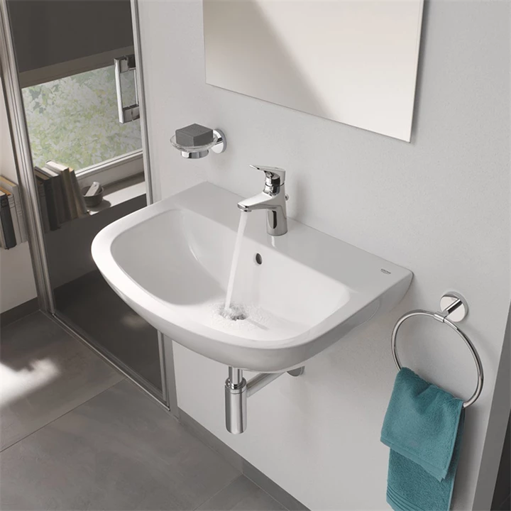 Grohe Bau Ceramic falra szerelhető mosdókagyló 39440000 Grohe Bau Ceramic falra szerelhető mosdókagyló 39440000