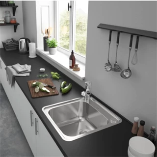 Hansgrohe Focus M42 Egykaros konyhai csaptelep kihúzható kifolyóval 71814000
