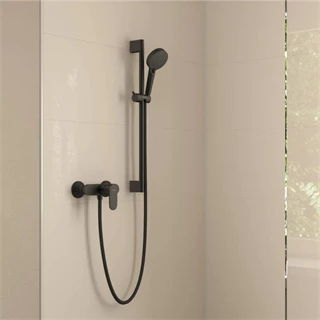 Hansgrohe Vernis Blend egykaros zuhanycsaptelep falsíkon kívüli szereléshez, matt fekete 71640670 Hansgrohe Vernis Blend egykaros zuhanycsaptelep falsíkon kívüli szereléshez, matt fekete 71640670