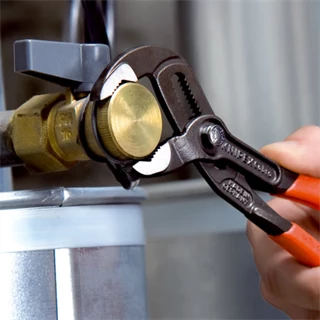 Knipex Cobra vízpumpa fogó 180mm 87 01 180 Knipex Cobra vízpumpa fogó 180mm 87 01 180