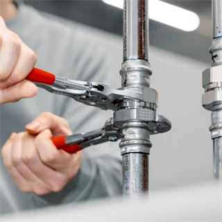 Knipex Fogókulcs fogó és csavarkulcs egyetlen szerszámban 86 03 250