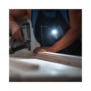 Nebo SLIM 1200 akkumulátoros zseblámpa 1200 lm mágneses NEB-WLT-1007-G