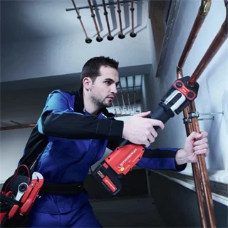 Rothenberger romax 4000 akkus préssgép töltő+koffer 1000001840+1000002548
