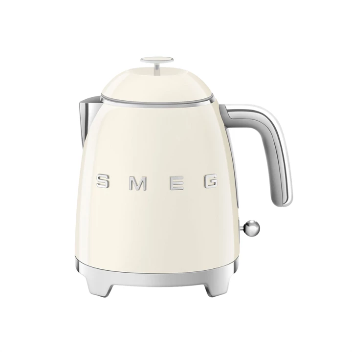 Smeg retro mini vízforraló, 0,8 liter, 1400W -  bézs KLF05CREU