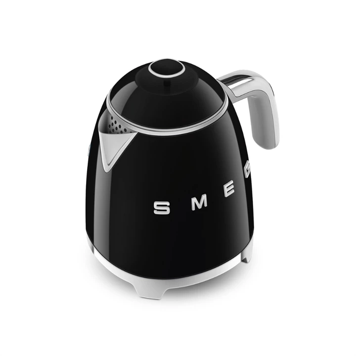 Smeg retro mini vízforraló, 0,8 liter, 1400W -  fekete KLF05BLEU