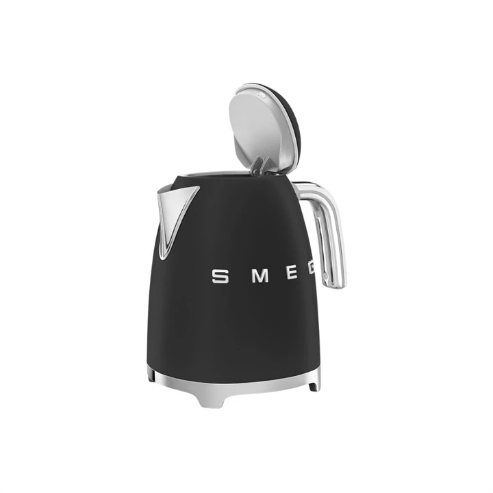 Smeg Retro vízforraló, 3d logó, matt fekete KLF03BLMEU