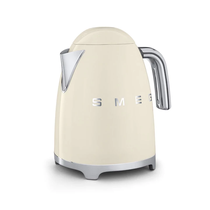 Smeg retro vízforraló - bézs - 1,7 l KLF03CREU Smeg retro vízforraló - bézs - 1,7 l KLF03CREU