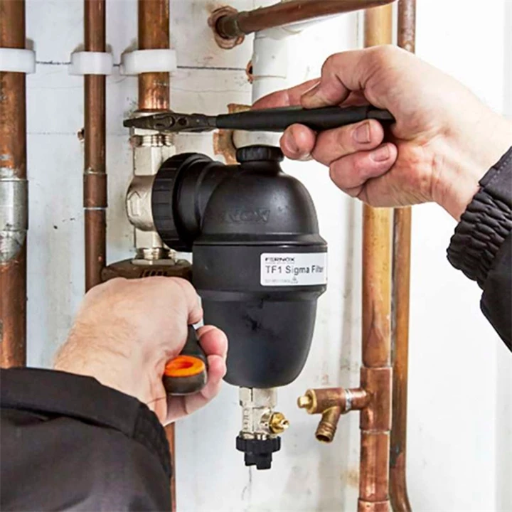 Fernox TF1 Sigma Filter 3/4" Mágneses iszapleválasztó 62570