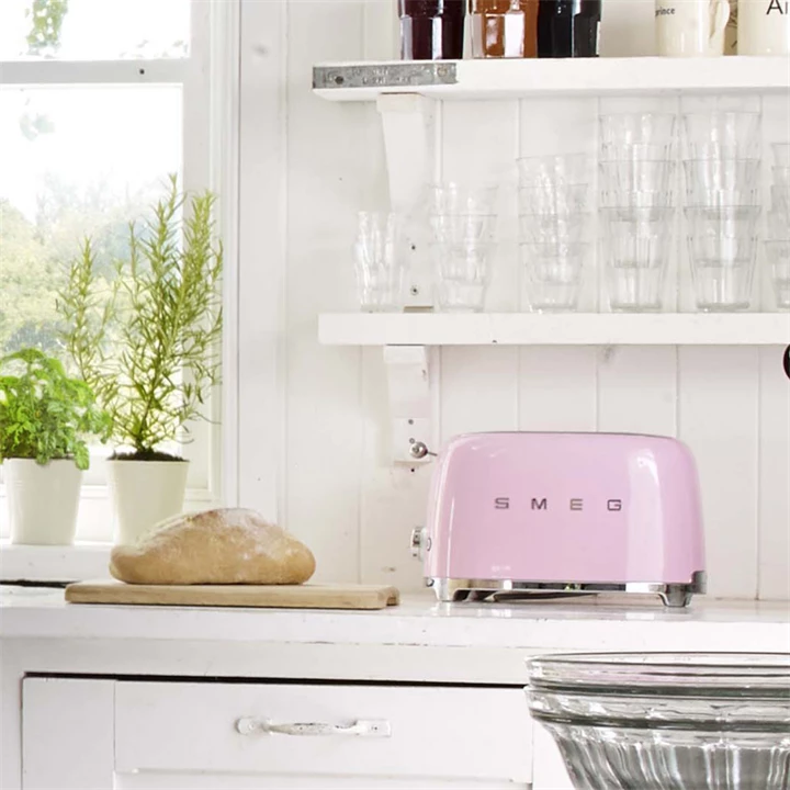 Smeg retro kenyérpirító 2 szeletes - rózsaszín TSF01PKEU Smeg retro kenyérpirító 2 szeletes - rózsaszín TSF01PKEU
