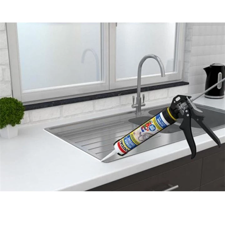 Soudal Szaniter Szilikon, transzparens 280 ml 153418 Soudal Szaniter Szilikon, transzparens 280 ml 153418